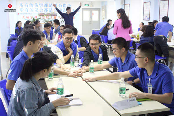 熱烈祝賀德永佳《企業(yè)內(nèi)訓(xùn)師培訓(xùn)TTT》研修課程成功舉辦！