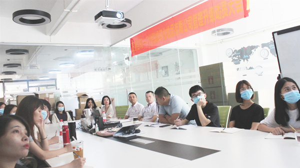 廣州凱媞可公司總經(jīng)理Wiki女士 廣州凱媞可公司總經(jīng)理Wiki女士