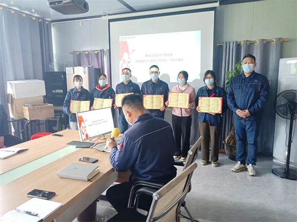 獲獎代表合影留念 獲獎代表合影留念