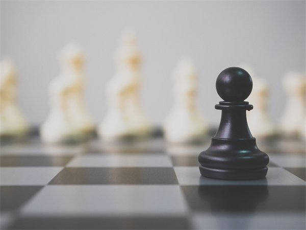 一旦跑偏就會(huì)失去競(jìng)爭(zhēng)力：如何讓?xiě)?zhàn)略持續(xù)生效？