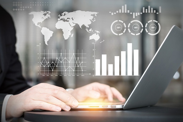 洞察市場(chǎng)變化與競(jìng)爭(zhēng)態(tài)勢(shì)，制定快速響應(yīng)的戰(zhàn)略舉措