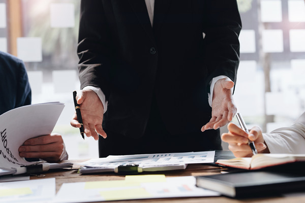 戰(zhàn)略規(guī)劃：構(gòu)建核心競(jìng)爭(zhēng)力，塑造未來！