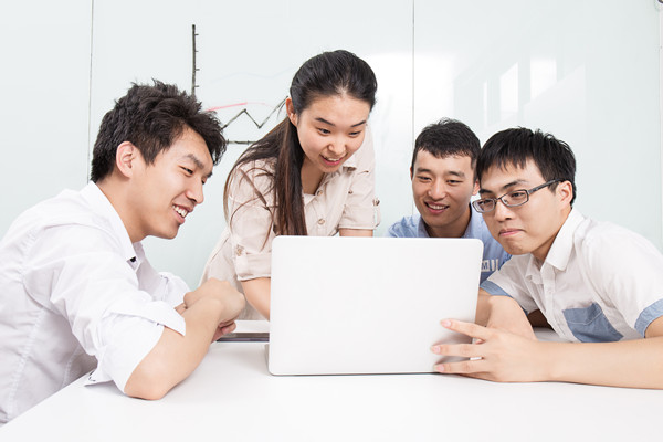 企業(yè)文化建設(shè)：營(yíng)造積極氛圍，促進(jìn)員工團(tuán)結(jié)