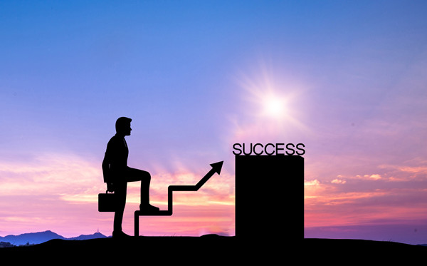 員工培訓(xùn)與發(fā)展：打造高效能團隊的關(guān)鍵！