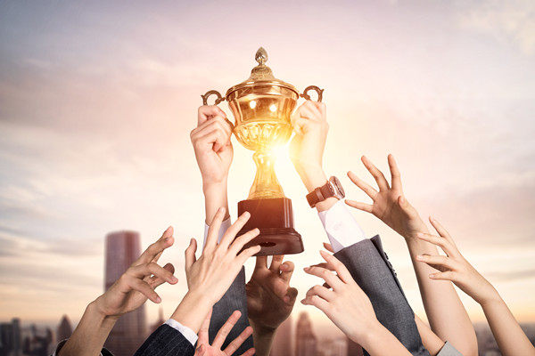 基于績(jī)效的薪酬制度：激發(fā)優(yōu)秀員工，提高工作效率