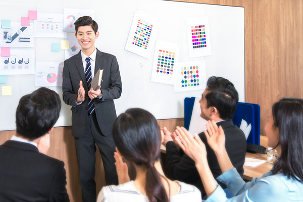 如何加強(qiáng)集團(tuán)內(nèi)部信息溝通促進(jìn)團(tuán)隊(duì)協(xié)作？