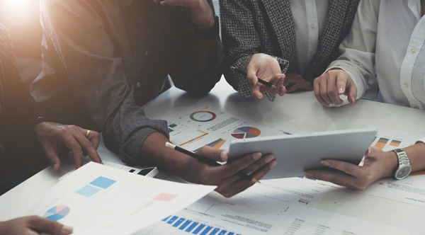 員工薪酬激勵計劃：提升員工滿意度，促進企業(yè)發(fā)展