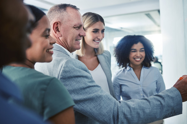 領(lǐng)導(dǎo)力咨詢：培養(yǎng)領(lǐng)導(dǎo)力，為組織發(fā)展提供有力保障