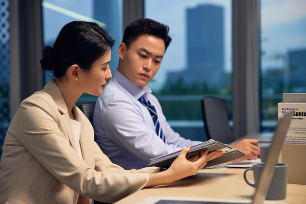 以客戶為中心的績效管理：關(guān)注客戶需求，提升滿意度