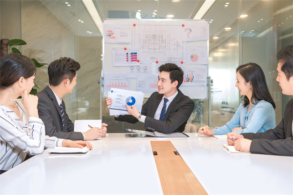 精心組織規(guī)劃，引領(lǐng)企業(yè)高效協(xié)作，邁向卓越未來(lái)