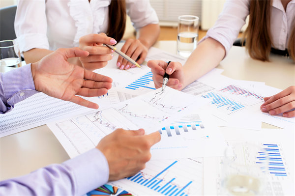 營(yíng)銷效果評(píng)估：實(shí)時(shí)監(jiān)測(cè)、評(píng)估營(yíng)銷活動(dòng)的效果