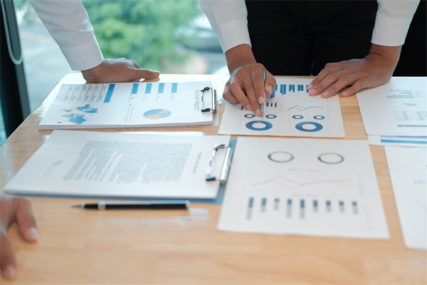 平衡計分卡：多維度評估，全面提升績效