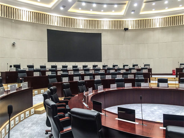 集團管控的創(chuàng)新之路：打破傳統(tǒng)，引領(lǐng)企業(yè)變革