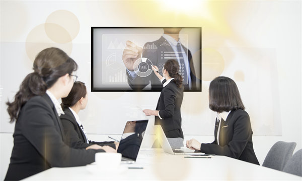 遠(yuǎn)程團(tuán)隊(duì)的績效管理：應(yīng)對(duì)遠(yuǎn)程挑戰(zhàn)，保持高效協(xié)作