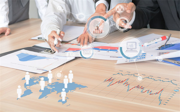 制定年度經(jīng)營計劃，明確發(fā)展目標(biāo)，引領(lǐng)企業(yè)穩(wěn)健前行