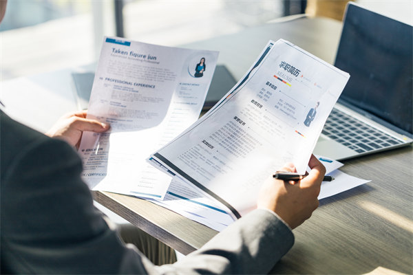 優(yōu)化人力資源配置，提升企業(yè)運(yùn)營(yíng)效率與核心競(jìng)爭(zhēng)力