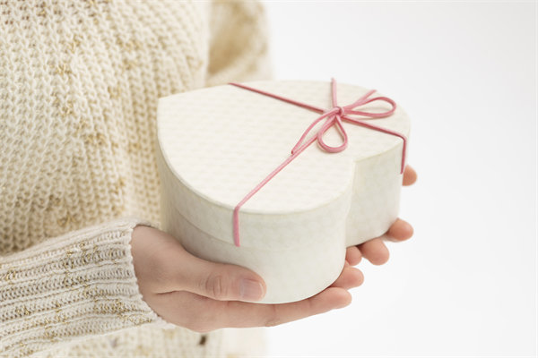 深度挖掘品牌故事，情感營(yíng)銷(xiāo)，打動(dòng)消費(fèi)者心靈