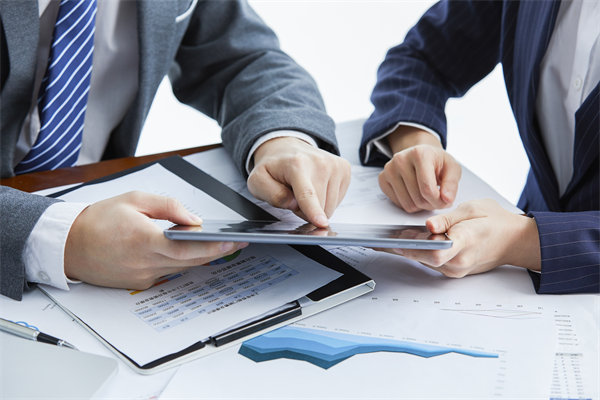 決策智囊：匯聚精英智慧，提升企業(yè)決策質(zhì)量