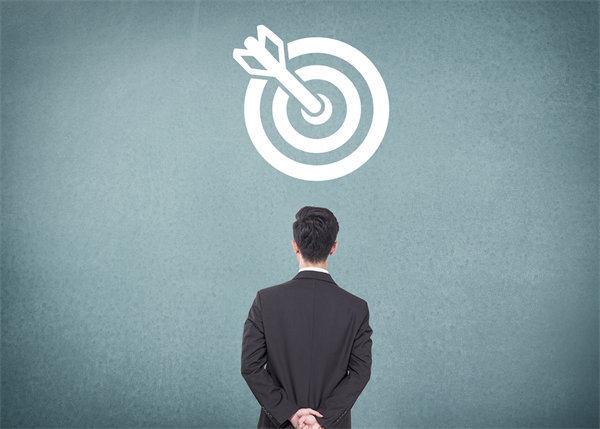 薪酬績(jī)效與戰(zhàn)略目標(biāo)協(xié)同，推動(dòng)企業(yè)持續(xù)發(fā)展與成長(zhǎng)