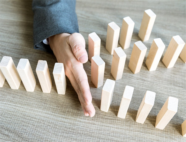 如何設(shè)計(jì)適應(yīng)多元化發(fā)展的集團(tuán)管控策略？