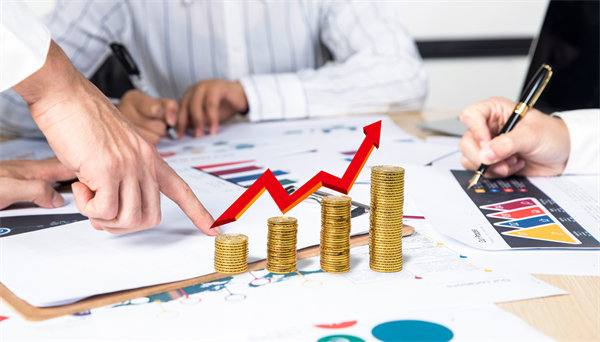 如何科學(xué)設(shè)定預(yù)算目標(biāo)以最大化企業(yè)資源利用效率？