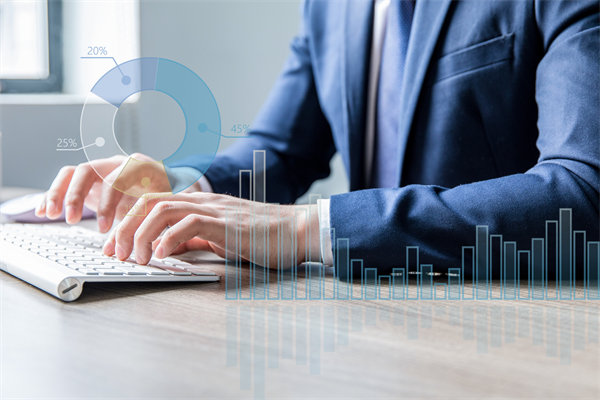 如何利用數(shù)據(jù)分析優(yōu)化年度經(jīng)營決策，實現(xiàn)精準管理？