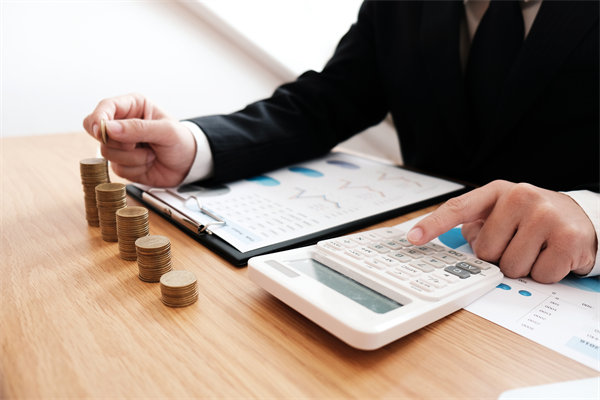 國際化企業(yè)如何跨地域制定公平合理的薪酬標準？