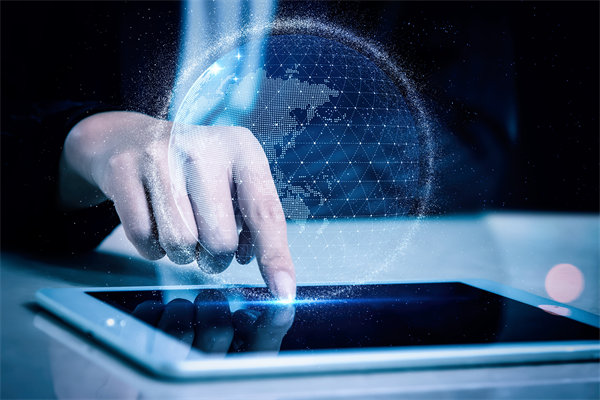 智能制造系統(tǒng)中，如何有效集成并管理多種自動化設(shè)備？