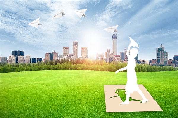 如何制定靈活策略以應對年度經(jīng)營中的不確定性？