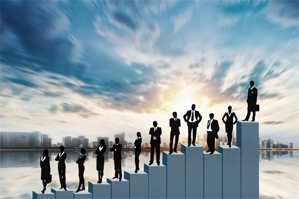 薪酬優(yōu)化時，如何評估員工貢獻與崗位價值？