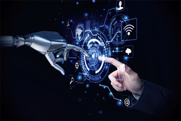 戰(zhàn)略管理與業(yè)務(wù)融合，推動企業(yè)轉(zhuǎn)型升級與創(chuàng)新發(fā)展