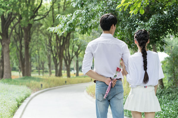 廣東一公司發(fā)錢鼓勵員工談戀愛，品牌營銷怎么看？