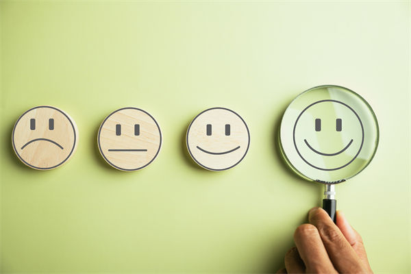 國產(chǎn)手機(jī)均價(jià)已逼近4000元，對(duì)企業(yè)薪酬管理的啟示