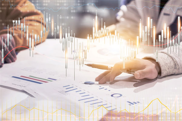 風(fēng)險(xiǎn)與機(jī)遇并存：年度經(jīng)營(yíng)計(jì)劃中的應(yīng)對(duì)策略是什么？