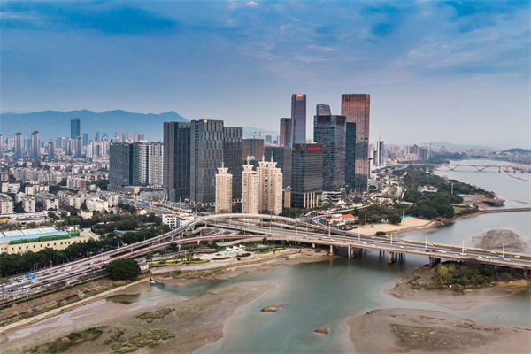 福州薪酬咨詢公司如何設(shè)計(jì)公平且具有競(jìng)爭(zhēng)力的薪酬體系？