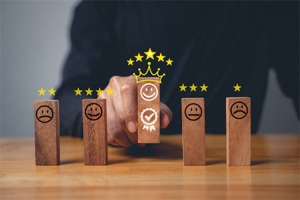 客戶為中心，管理咨詢?nèi)绾沃ζ髽I(yè)優(yōu)化服務(wù)體驗(yàn)？