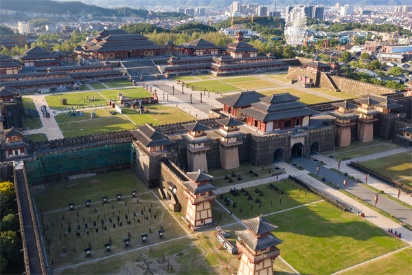 金華績(jī)效咨詢公司如何定制高效績(jī)效評(píng)估體系？