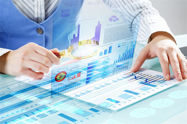 數(shù)據(jù)分析如何幫助組織規(guī)劃更精準(zhǔn)地預(yù)測(cè)未來趨勢(shì)？