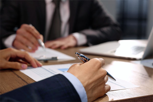 如何構建有效的集團管控體系，提升決策效率？