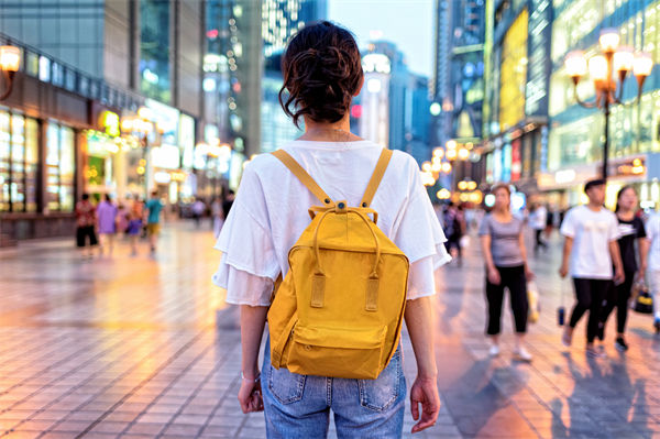 明年消費市場總體態(tài)勢如何？企業(yè)對此有哪些啟示？