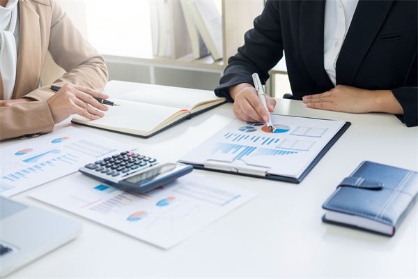 如何構(gòu)建以預(yù)算為核心的企業(yè)文化，促進(jìn)全員參與？