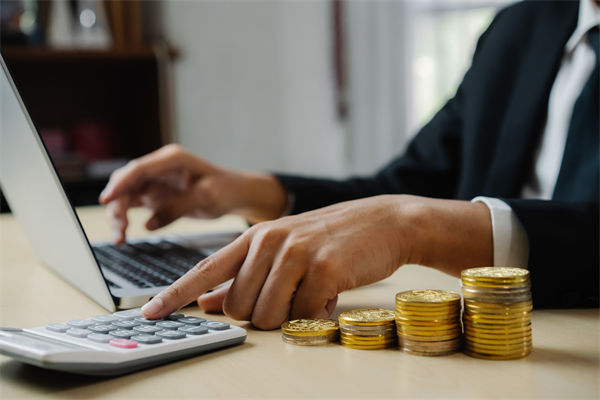 薪酬與績效如何掛鉤，專業(yè)咨詢?nèi)绾沃珳?zhǔn)設(shè)計(jì)？