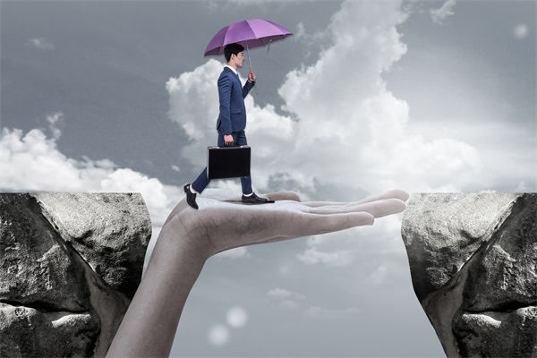 數(shù)字化時(shí)代，企業(yè)戰(zhàn)略轉(zhuǎn)型的關(guān)鍵成功因素有哪些？