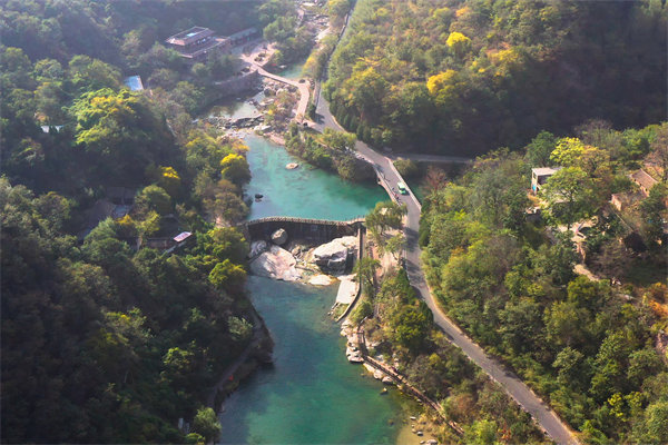 生產(chǎn)效率低、浪費(fèi)嚴(yán)重，企業(yè)效益下滑，新鄉(xiāng)精益生產(chǎn)咨詢公司如何破局？