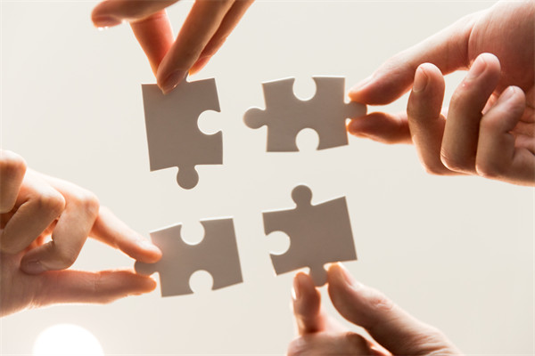 集團(tuán)管控失效，資源錯(cuò)配，在競爭中只能節(jié)節(jié)敗退！