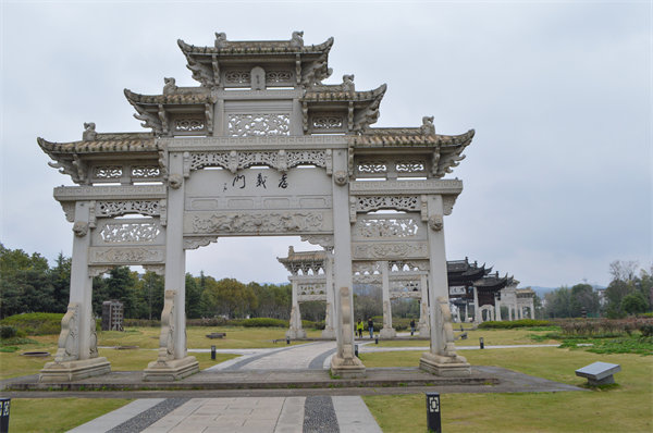 面對數(shù)字化挑戰(zhàn)，金華營銷咨詢公司有何創(chuàng)新策略？