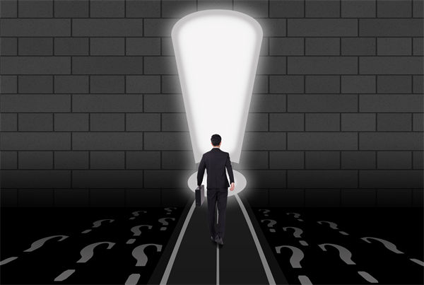 內(nèi)部矛盾重重，管理咨詢?nèi)绾沃χ亟ê椭C高效組織？