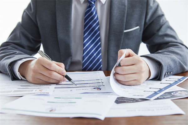 招聘效率低下，人力資源管理如何優(yōu)化流程精準(zhǔn)引才？