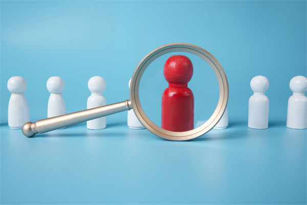 招聘效率低下，人力資源管理如何優(yōu)化流程精準(zhǔn)引才？