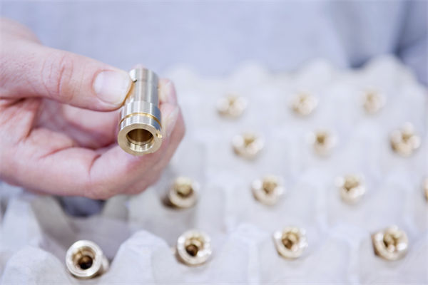 產(chǎn)品次品率高，精益生產(chǎn)怎樣全方位管控提高質(zhì)量？